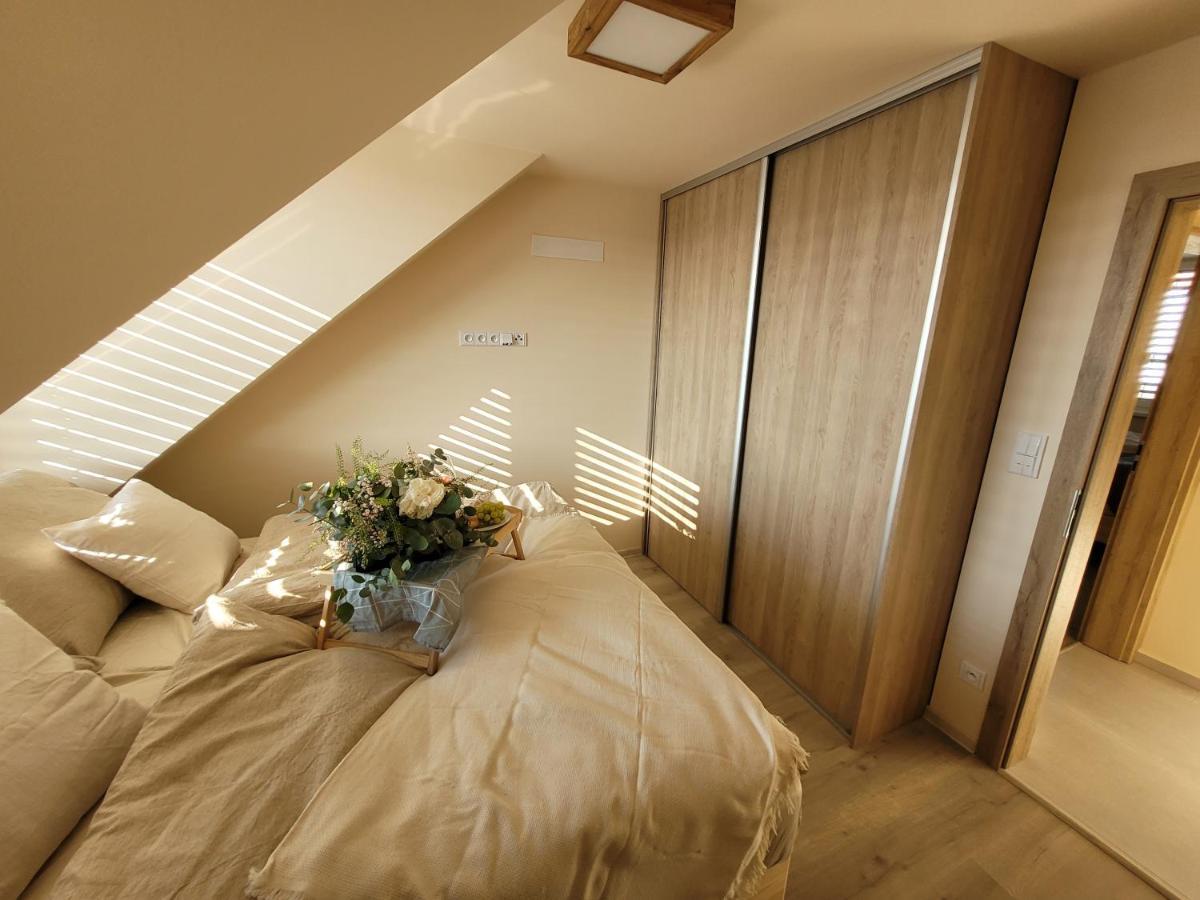 Zamek Na Dlani Mikulov Apartman Kültér fotó